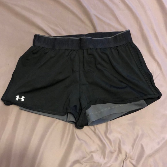 Athletic shorts - Picture 1 of 1